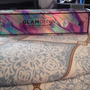 Glamglow Gentlebubble Daily Conditioning Cleanser